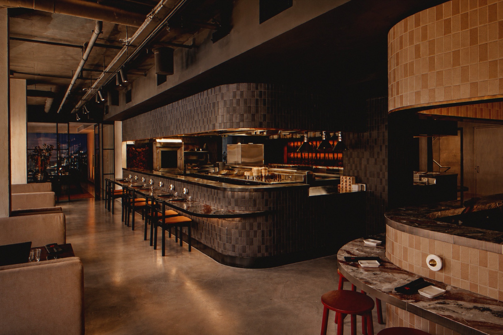 Token full restaurant interior